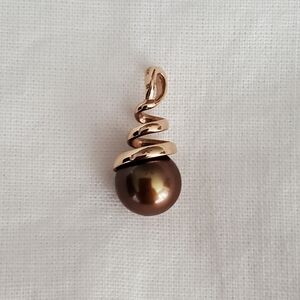 Chocolate brown pearl and 14k rose gold pendant